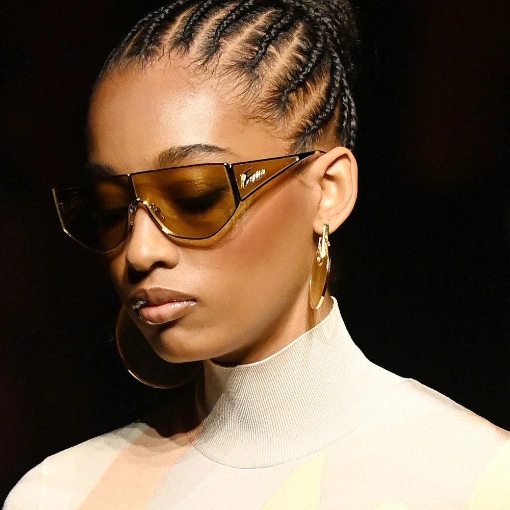 Fendi FE40051U 32G Sunglasses Shiny Gold Solid Yellow Shield Unisex FE 40051U - Picture 4 of 14